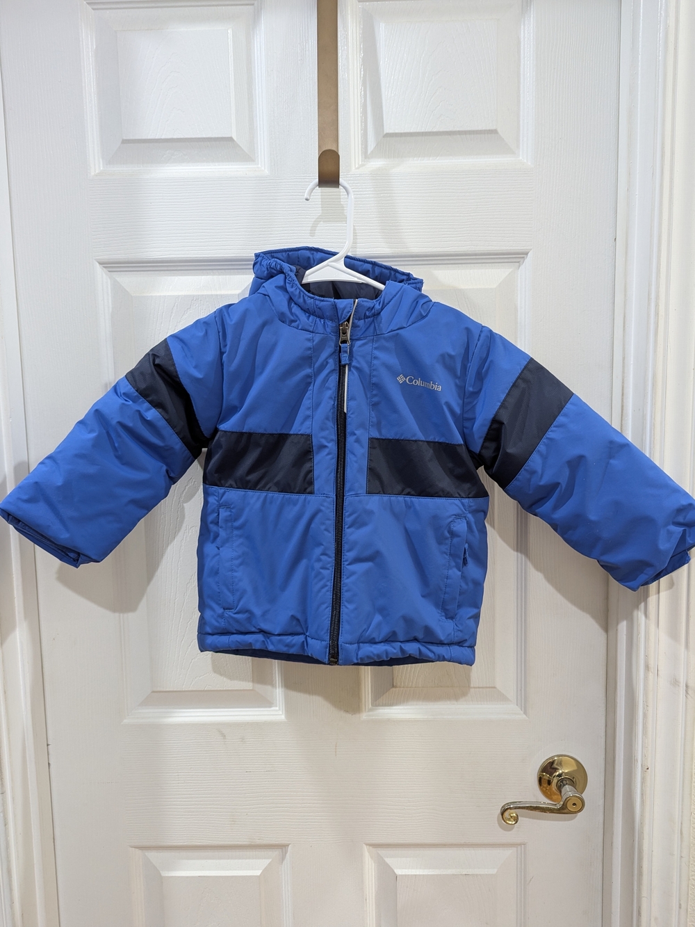 Columbia Blue Kids' Hooded Puffer Jacket with Navy Accents